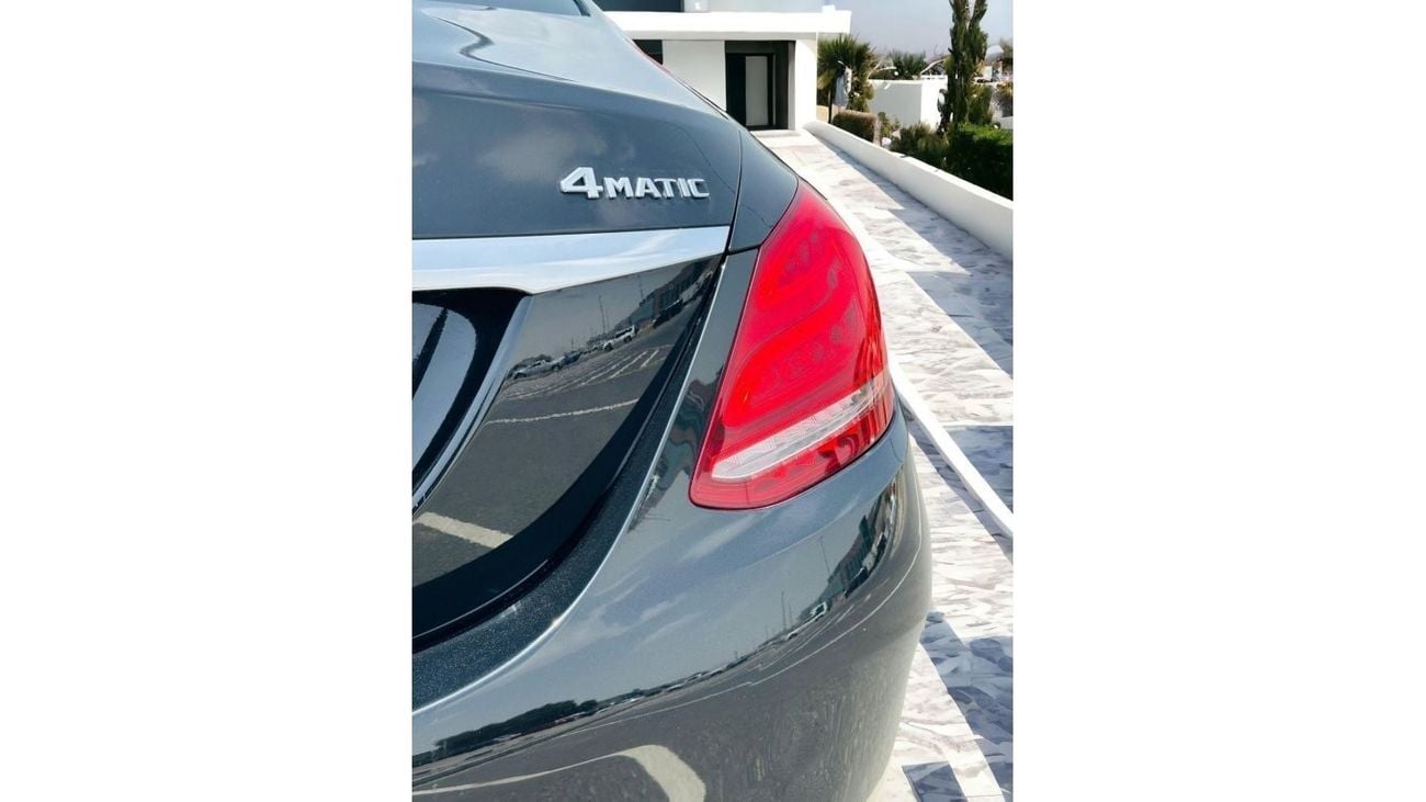 Mercedes-Benz C 300 Luxury Mercedes C300 AMG 2018 - US Specs - No Accident History - Available on ZERO Down Payment