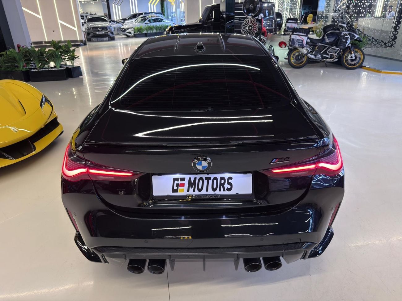 BMW M4 Competition 3.0L 2024 BMW M4 Competition - Perfect Condition - 3 Years Full Warranty