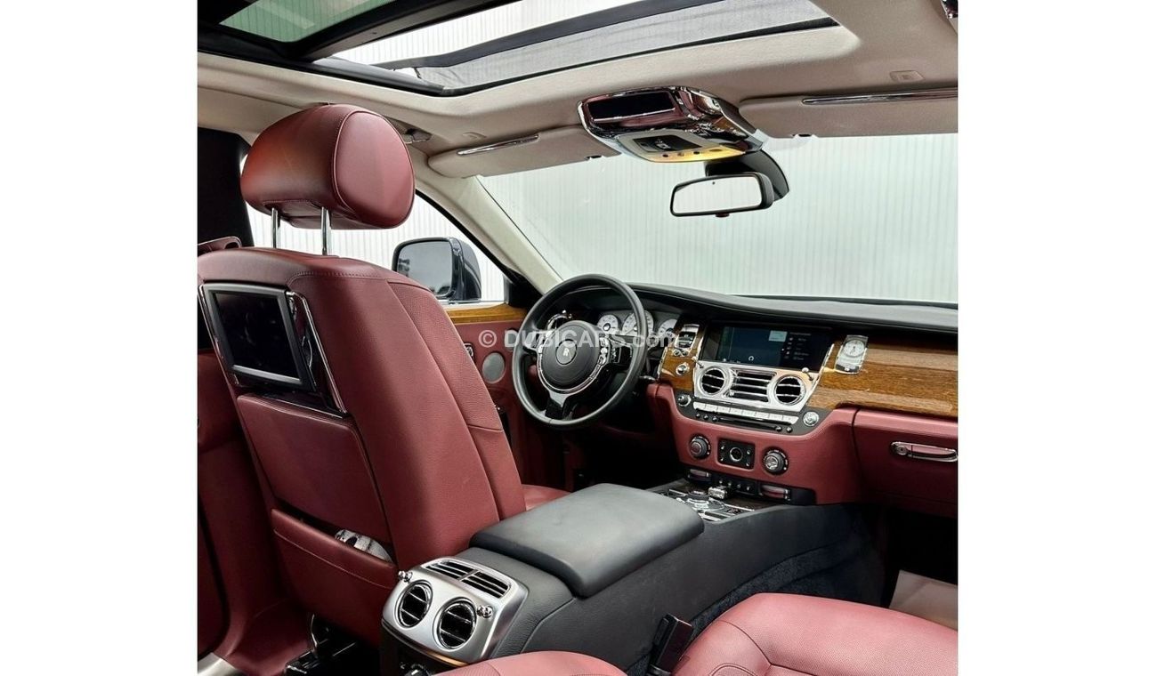 رولز رويس جوست 2010 Rolls Royce Ghost, Full Rolls Royce Service History, Low kms, GCC
