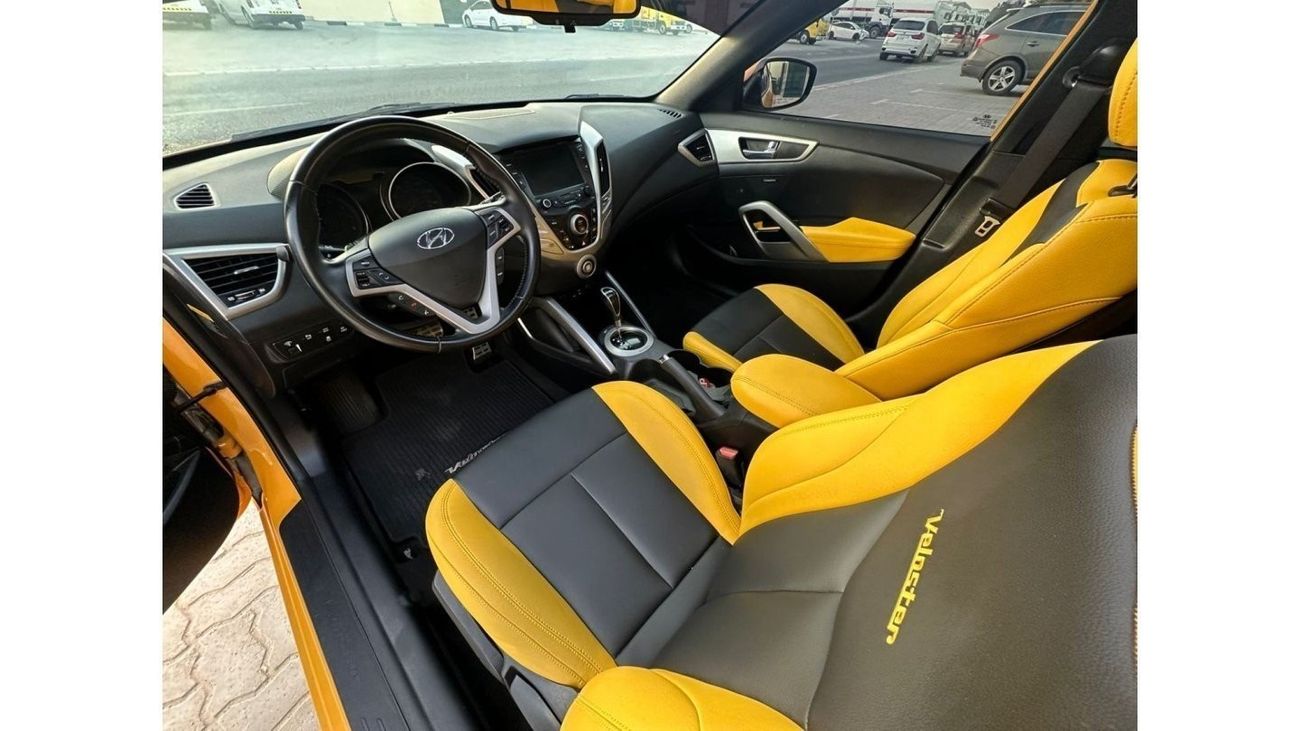Hyundai Veloster