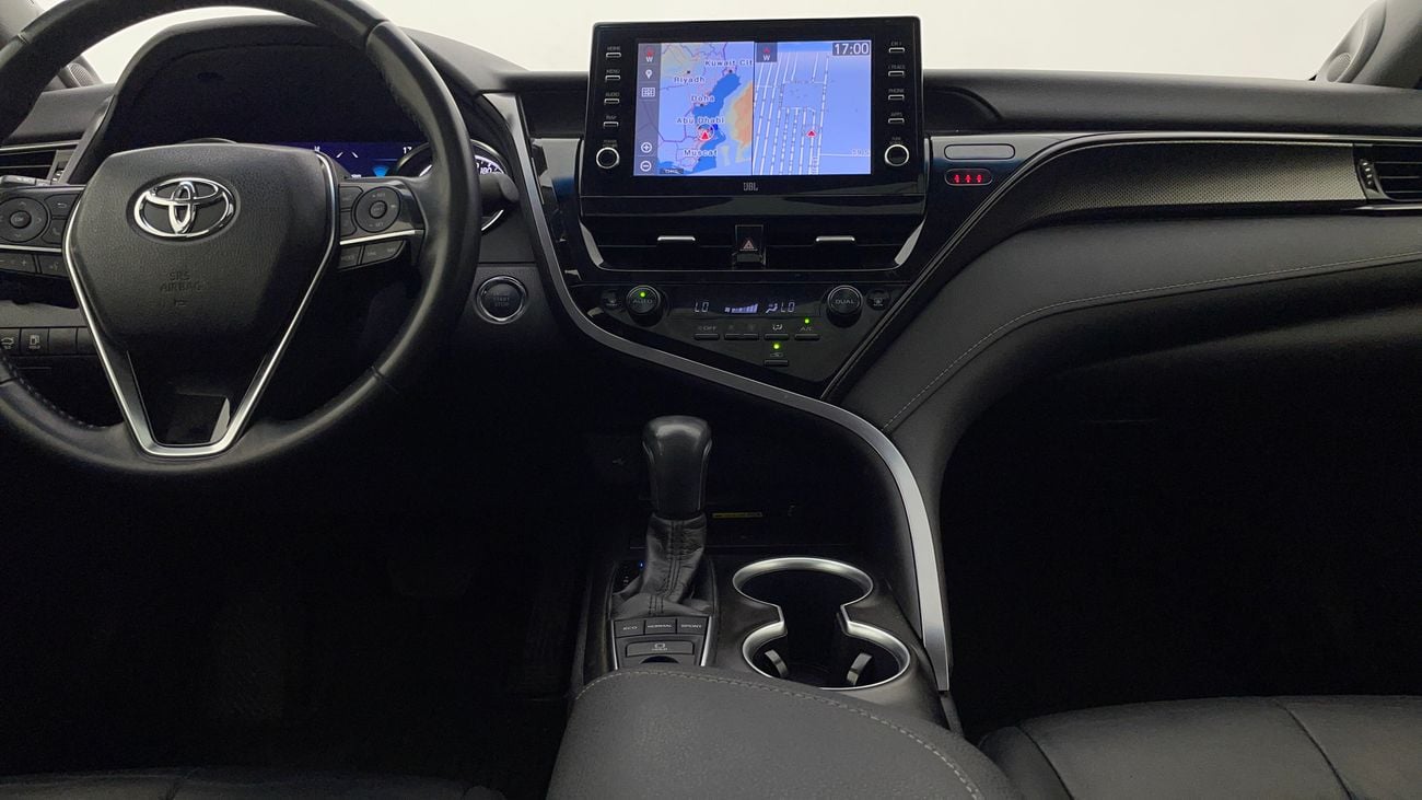 تويوتا كامري SPORT 3.5 | بدون دفعة مقدمة | اختبار القيادة في المنزل