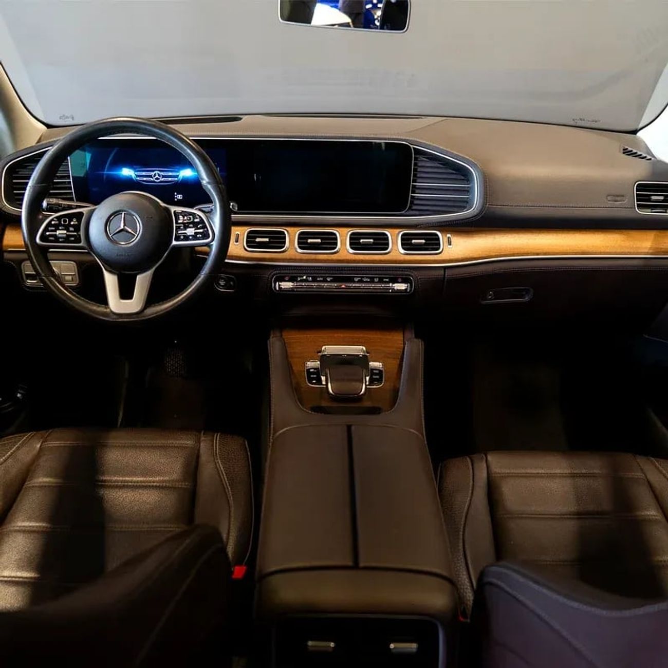 مرسيدس بنز GLE 450 Std 3.0L (389 HP)