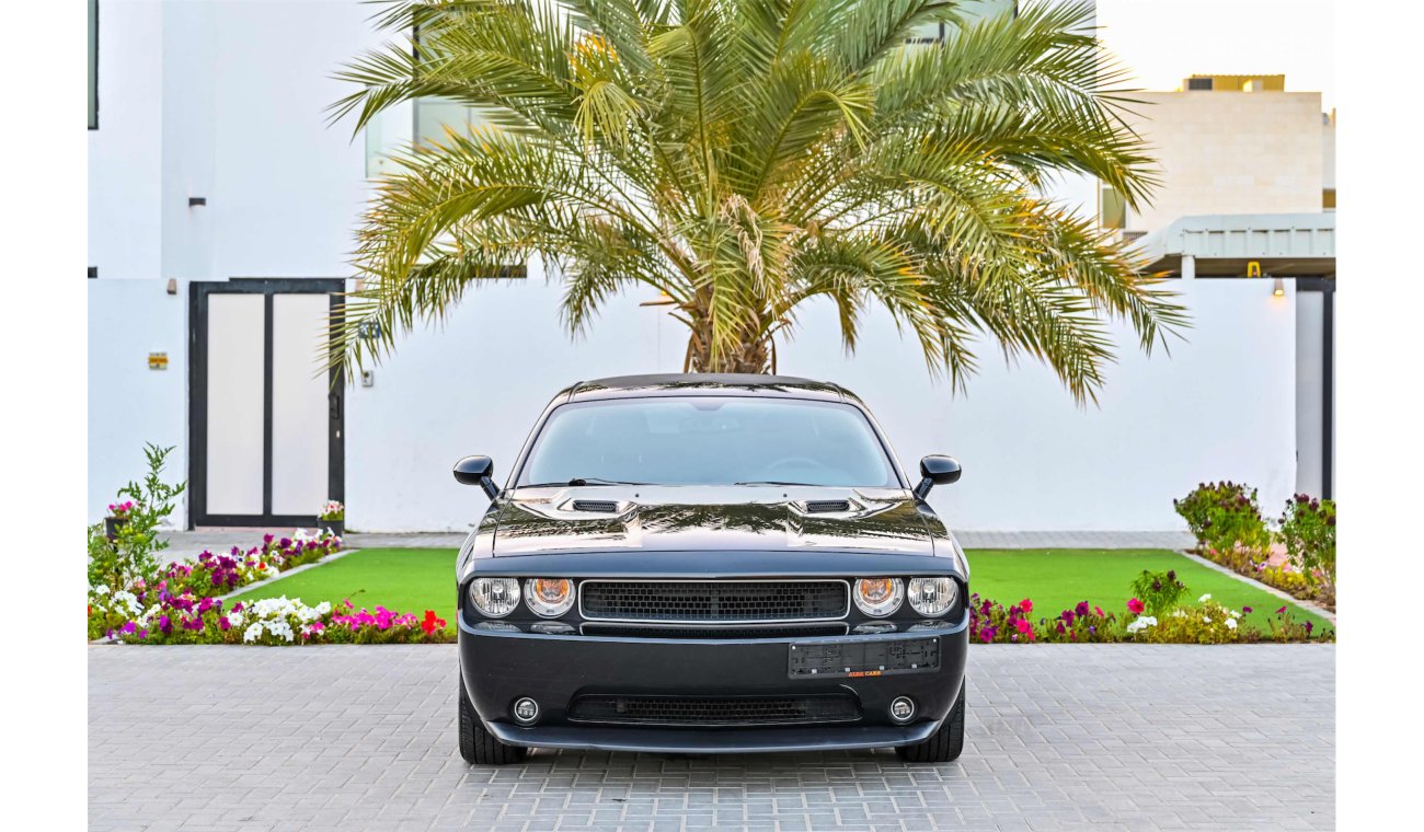 Dodge Challenger V6 - Spectacular Condition! - Under Warranty! - AED 960 PM! - 0% DP