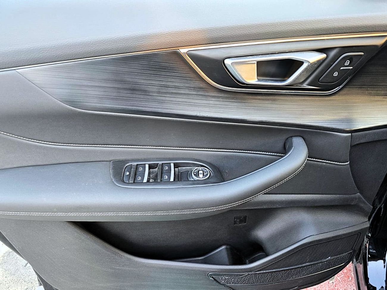 Chery Tiggo 4 Pro CHERY TIGGO4 PRO 1.5L A/T SUV FWD 5Doors 2025 black color