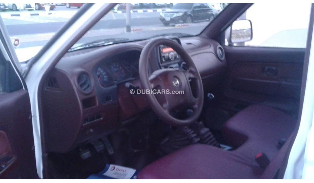 Nissan Pickup