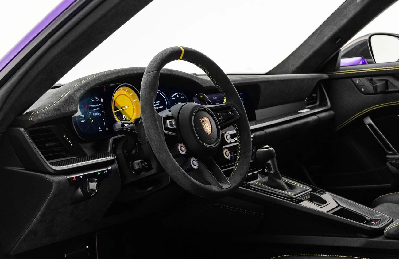 بورش 911 4.0L F-6 Naturally Aspirated Engine