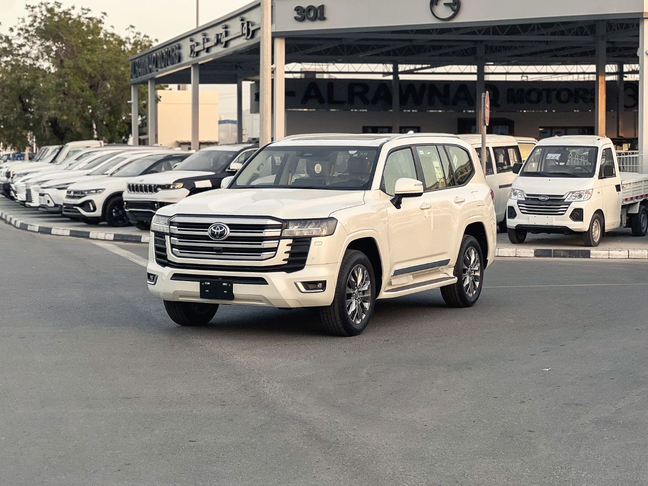 Toyota Land Cruiser EXPORT ONLY - TOYOTA LC300 GXR 3.5L (Saudi Arabian Specification)