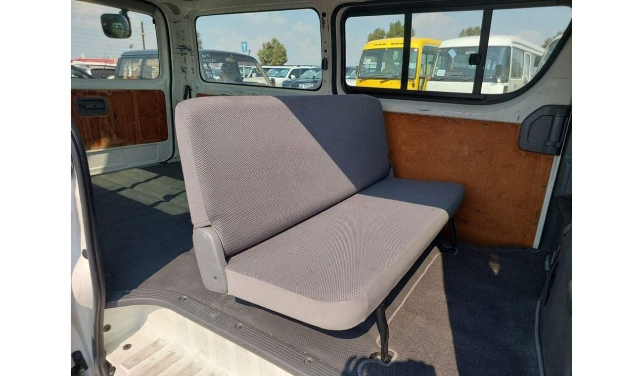 Toyota Hiace TOYOTA HIACE VAN RHD 2007 MODEL 2.5 L DIESEL MANUAL(PM78244)