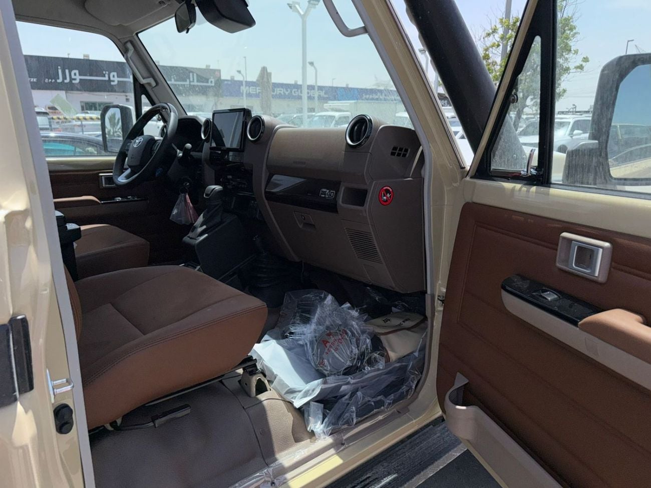 تويوتا لاند كروزر بيك آب TOYOTA LC79 PICKUP S/C , 2.8L Diesel A/T , FULL OPTION , MY25