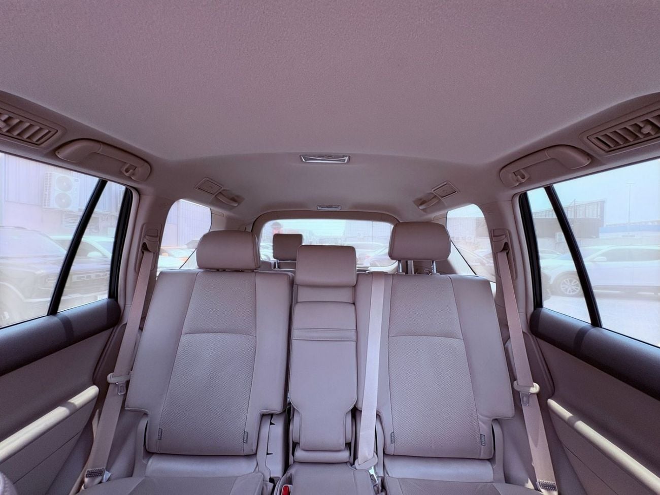 Toyota Prado VXR AED 3,020 P.M | 0% DOWN PAYMENT | TOYOTA PRADO VXR | 4.0L V6 4WD | AGENCY WARRANTY TILL 2028 | 2023
