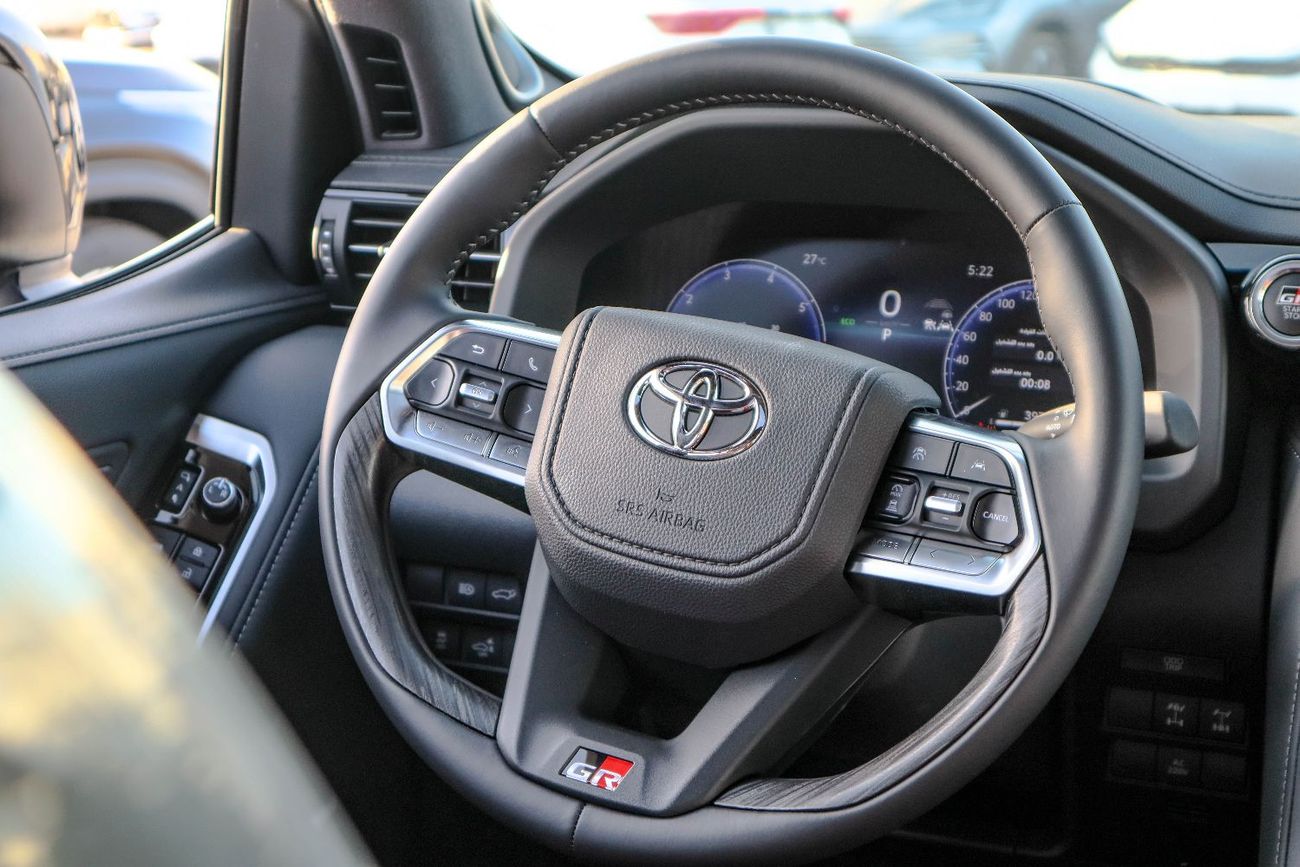 Toyota Land Cruiser 3.5T GR-Sport Hybrid 2025 Toyota Land Cruiser GR (300 Series) VJH300 3.5L Hybrid