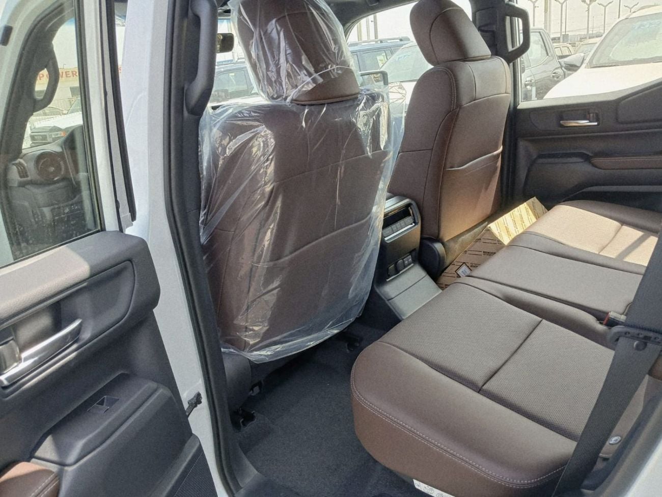 Toyota Prado TOYOTA PRADO DIESEL 2.8L  MID OPTION 2025