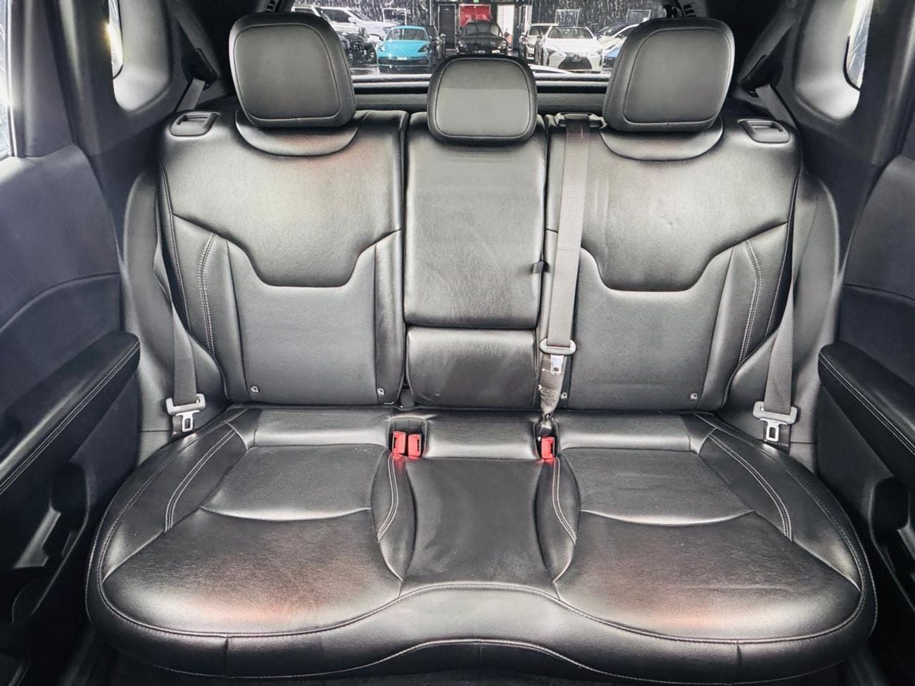 Jeep Compass 2019 JEEP COMPASS S Limited 2.4L ,180hp,6-speed Automatic,GCC Specs With Full Service History