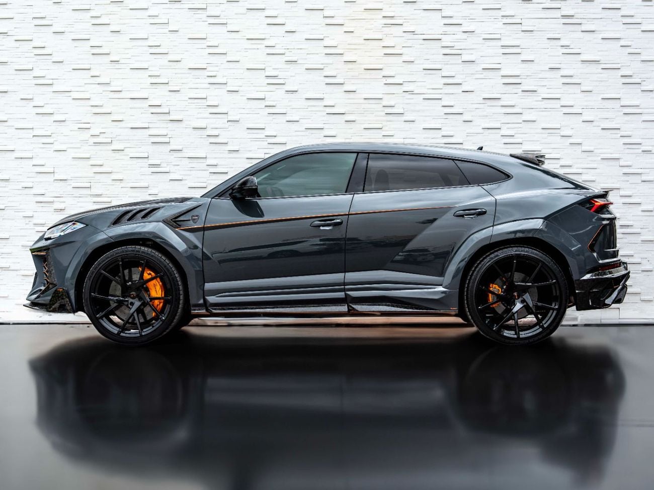 Lamborghini Urus STD 4.0T V8