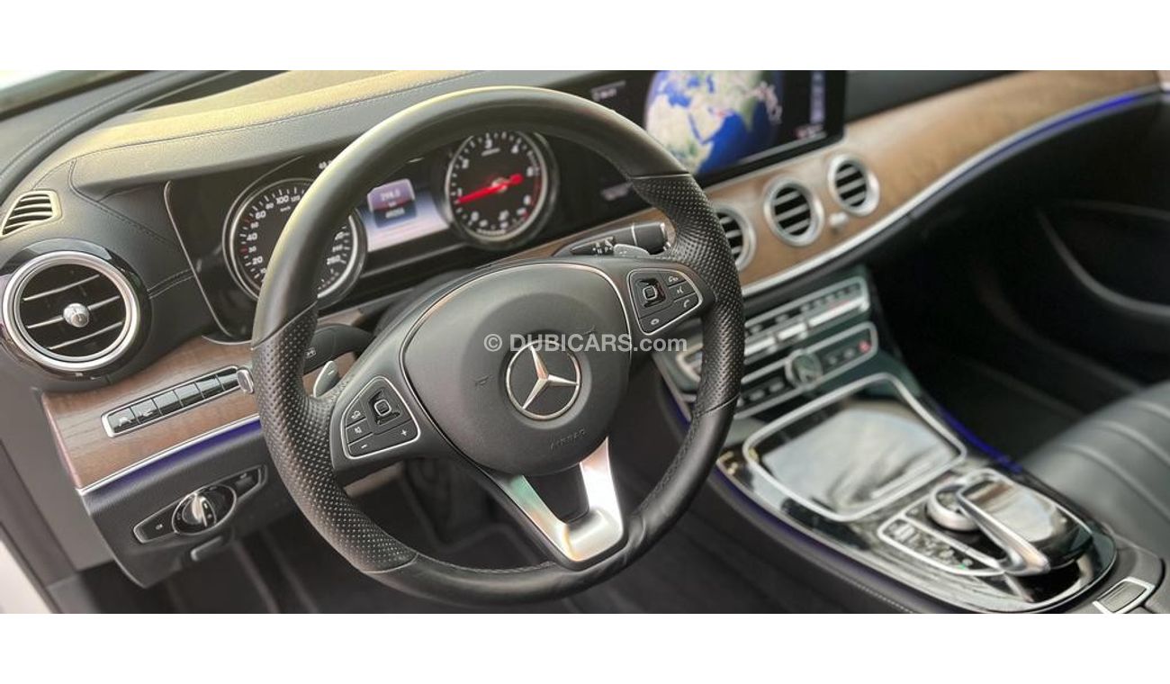 Mercedes-Benz E200 MERCEDES BENZ E220d 2018 FULL OPTIONS IN LOW MILEAGE WITH DEALER WARRANTY