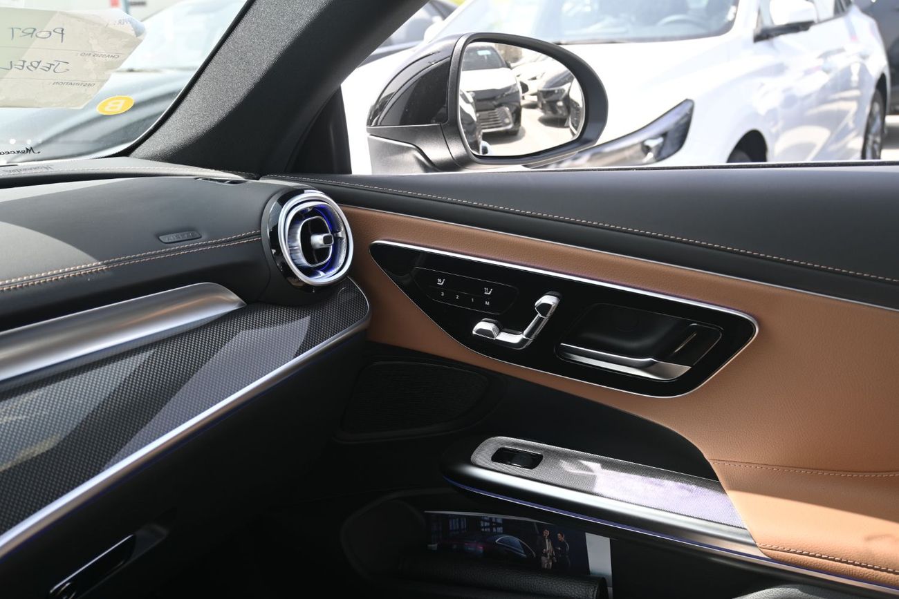 Mercedes-Benz CLE 200 Coupe Mercedes-Benz CLE 200 AMG Coupé 2.0L Turbo + Mild Hybrid, Model 2026