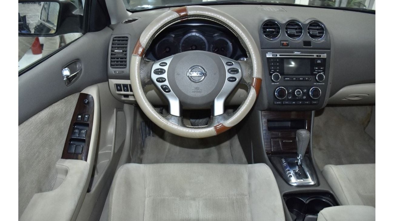 نيسان ألتيما EXCELLENT DEAL for our Nissan Altima 2.5 S ( 2012 Model ) in Black Color GCC Specs