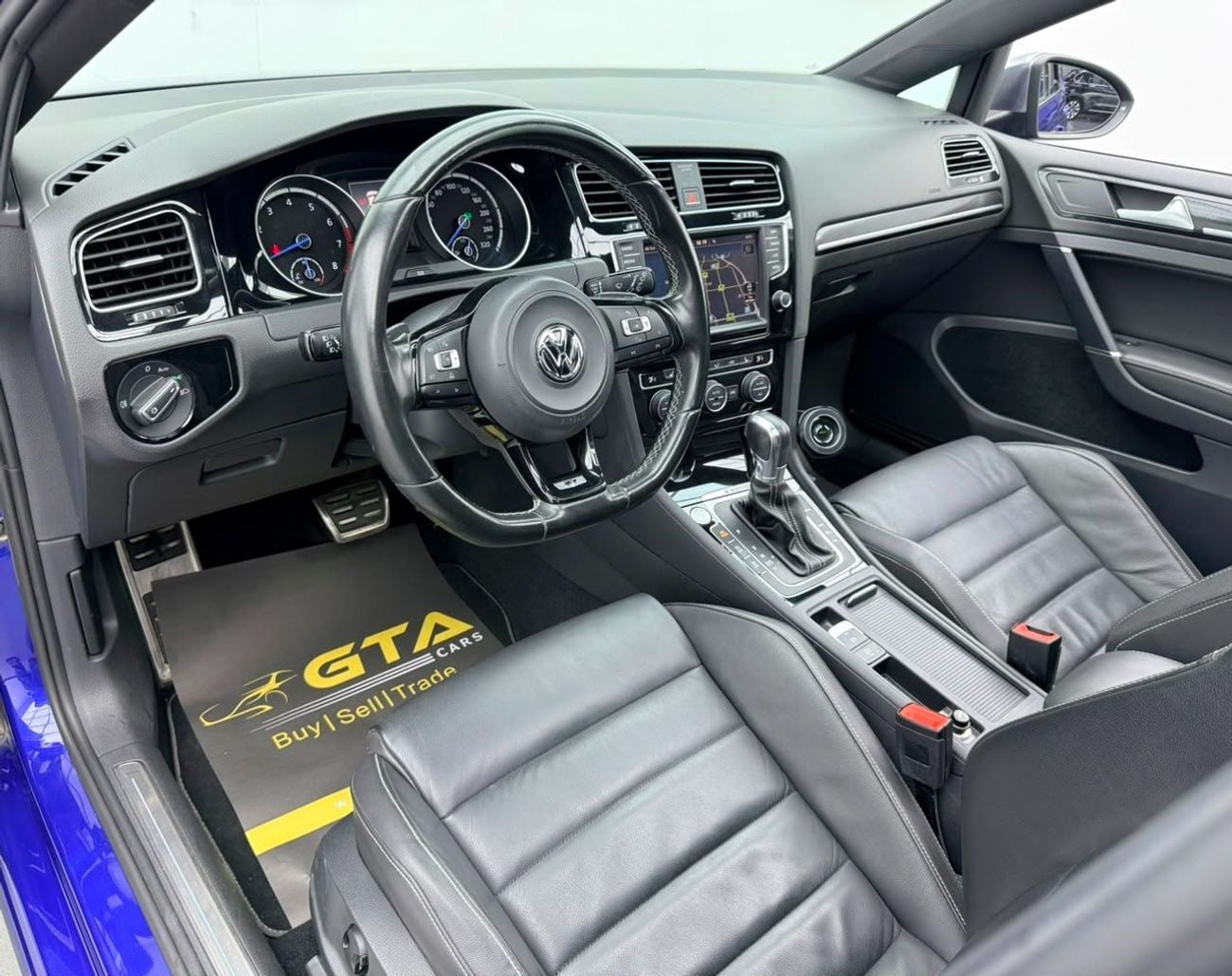 Volkswagen Golf 2017 Volkswagen Golf R, Full Service History, Stage 1 Upgrade, Fully Loaded, GCC