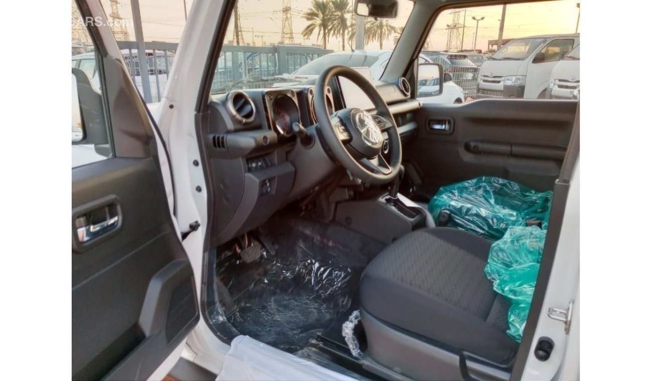 سوزوكي جيمني Suzuki Jimni 2024 GLX 5 doors 1.5L petrol A/T 4X4 white color