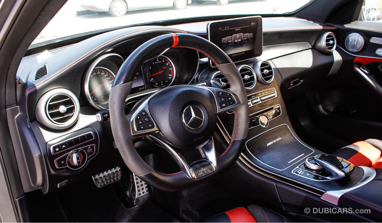 Mercedes-Benz C 63 AMG S، One year free comprehensive warranty in all brands.