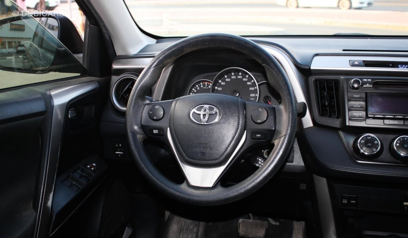 Toyota RAV4 EX clean car with full service history and warranty