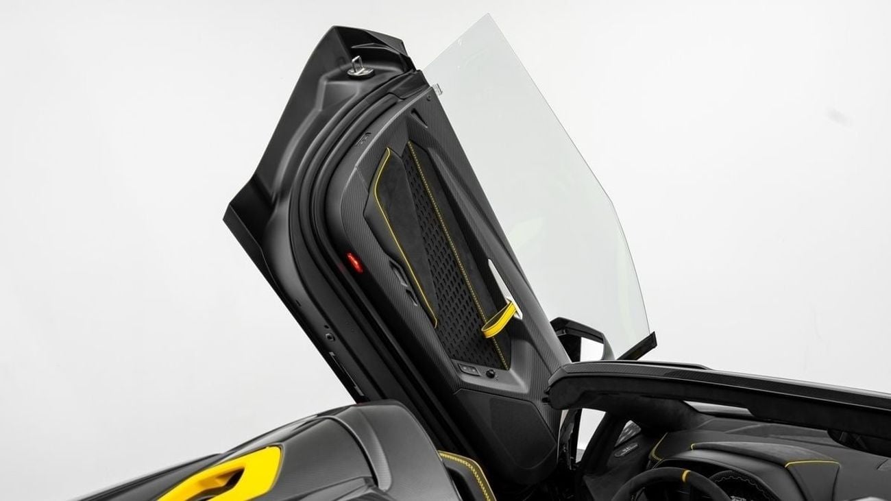 Lamborghini Centenario LP770-4 Roadster - 1 OF 20 - 2017 - Euro Specs