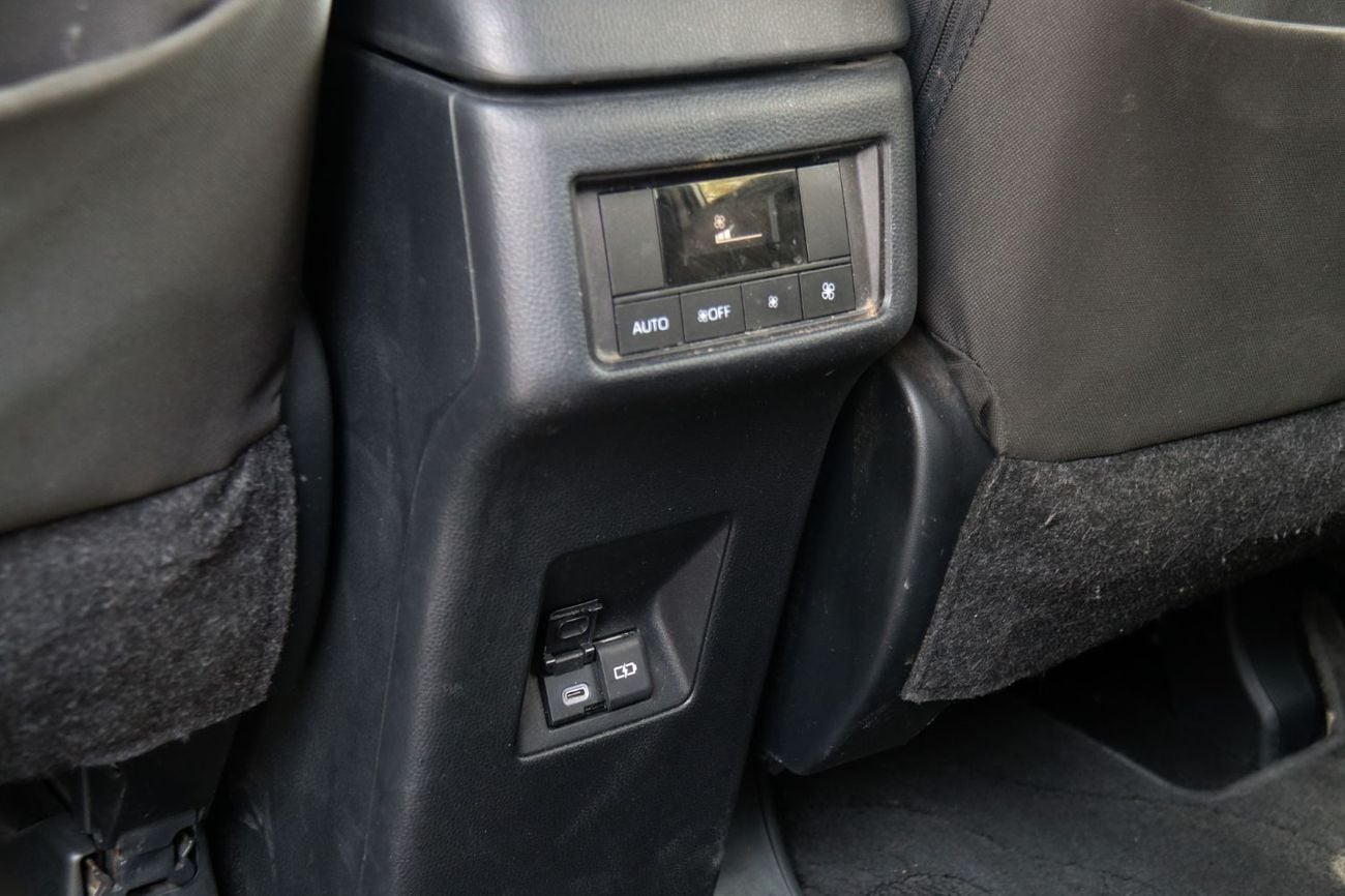 Toyota Innova GL 2023 Toyota Innova – Used | 2.0L Petrol | Automatic | 8 Seater