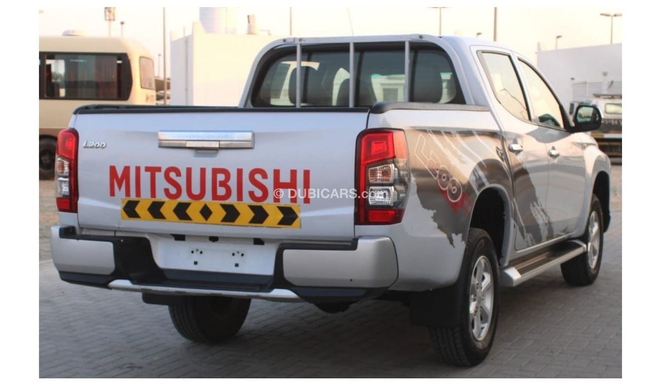 Mitsubishi L200 Mitsubishi L 2002020 in excellent condition