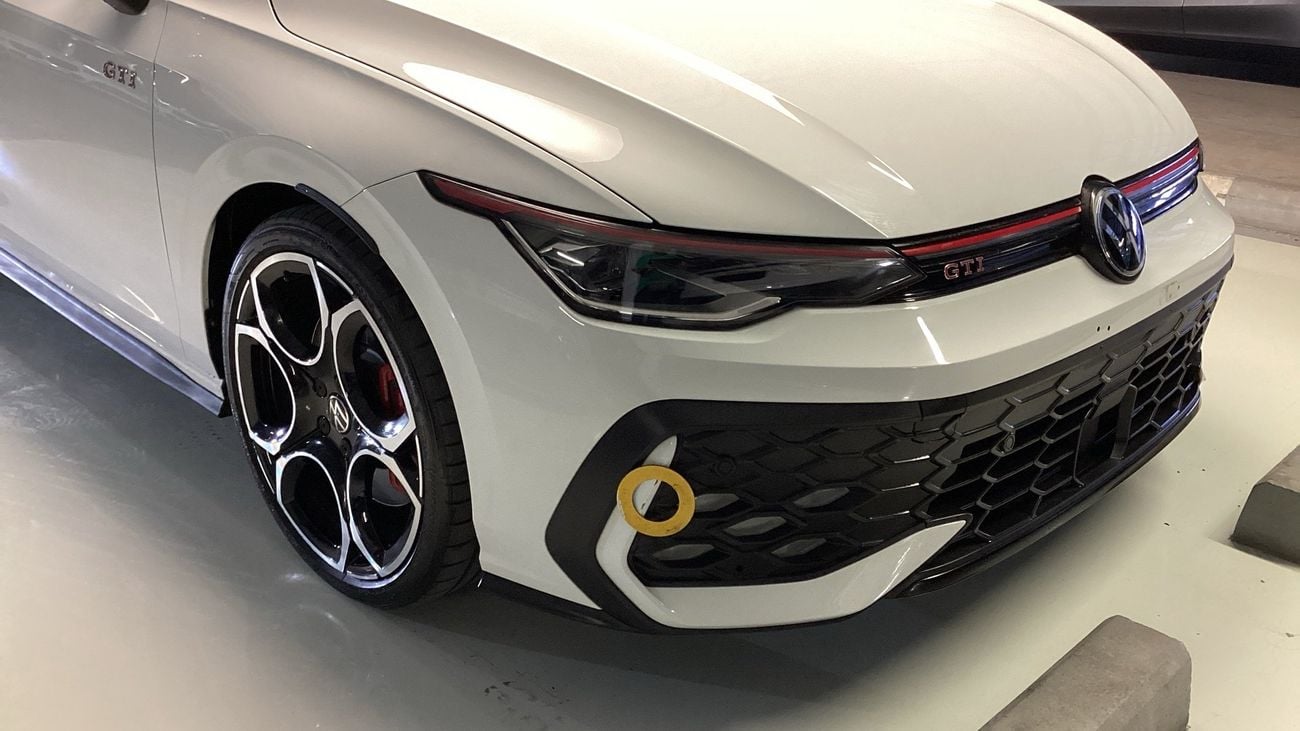 Volkswagen Golf GTI - Leather (HUD) | upto AED 20,000 Ramadan Discount | Guaranteed Warranty | 0 Down Payment