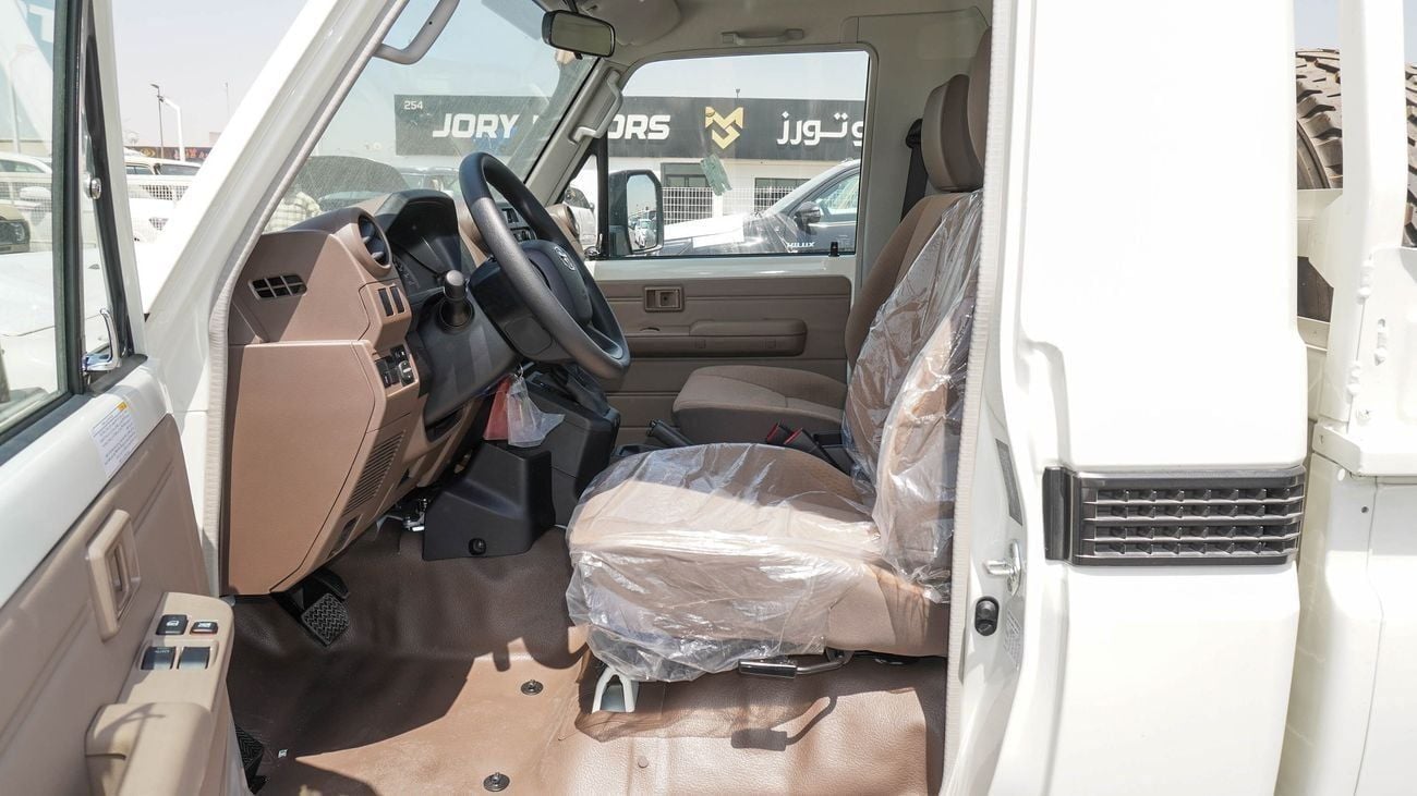 تويوتا لاند كروزر بيك آب TOYOTA LC79 PICKUP S/C , 2.8L Diesel A/T , Difflock , MY25