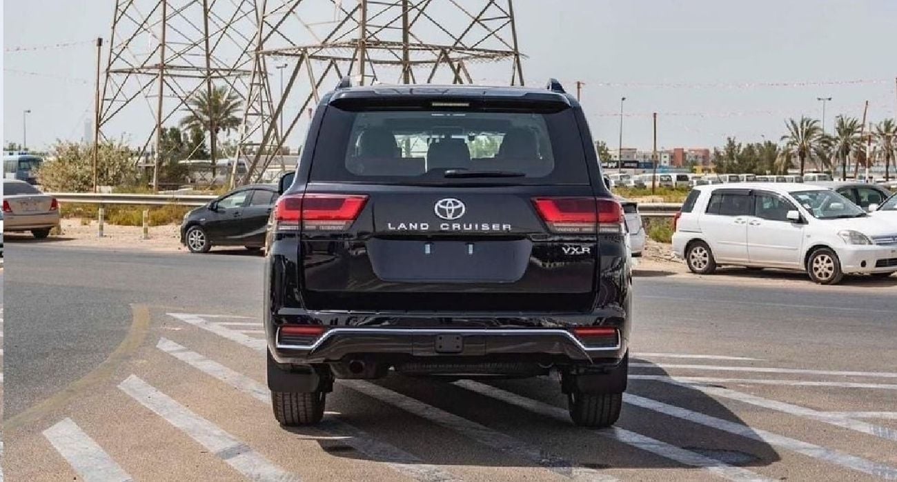 Toyota Land Cruiser 2024 VXR 3.5L PETROL TWIN TURBO FULL OPTION