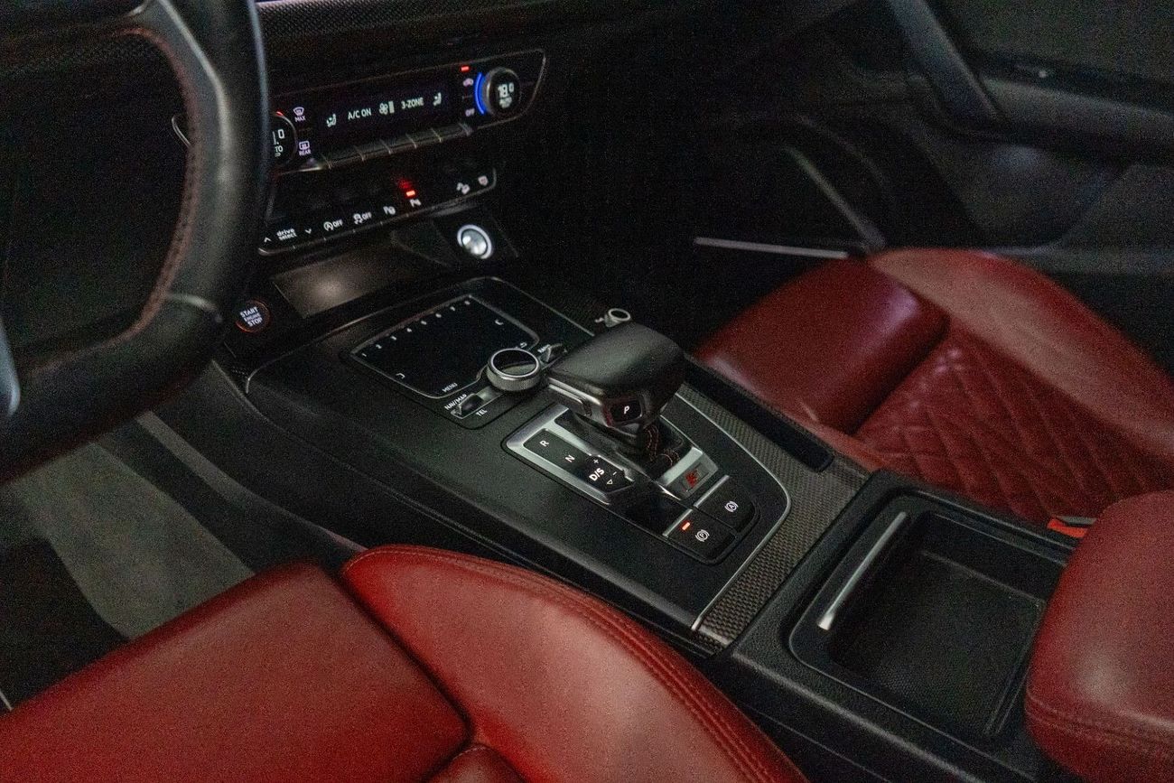 Audi SQ5 TFSI quattro