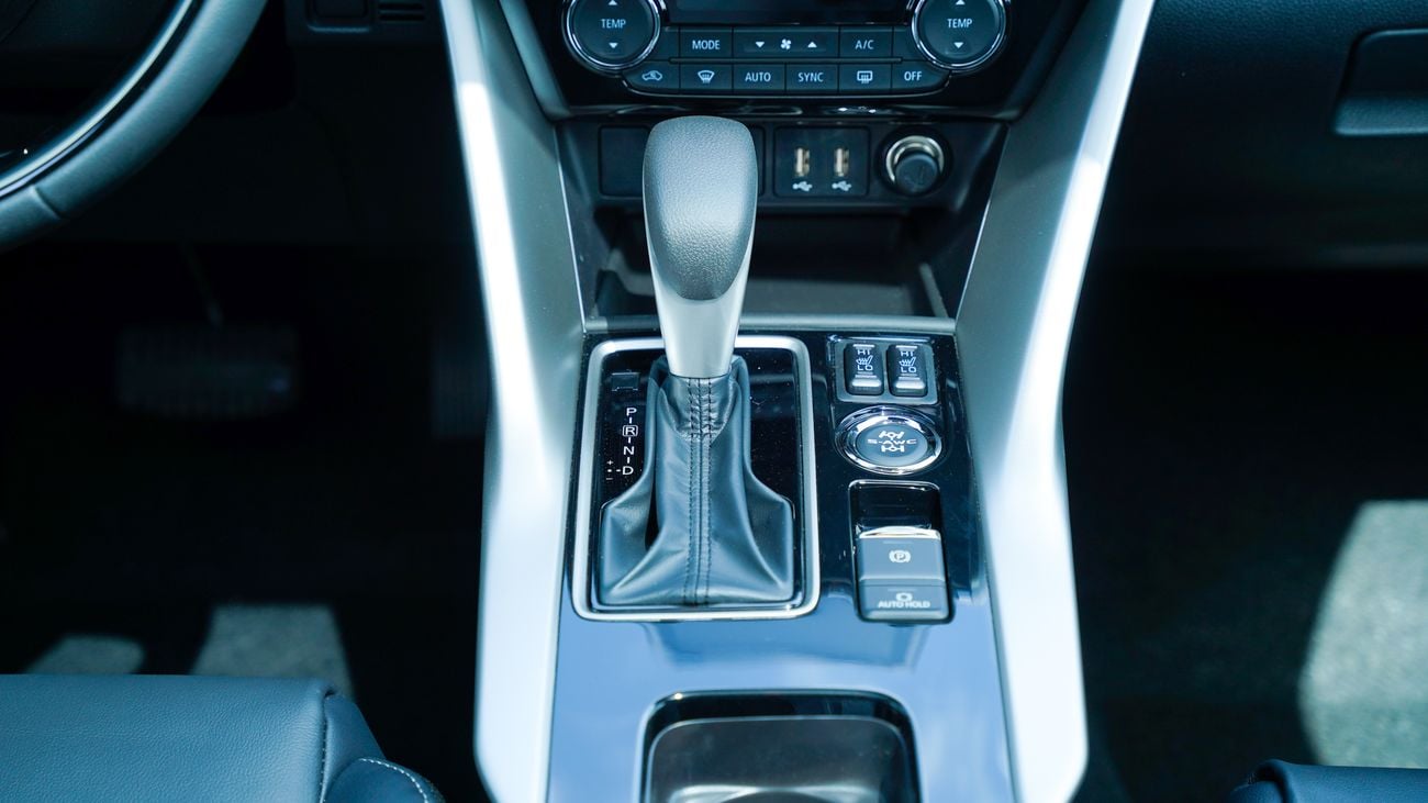 ميتسوبيشي إكلبس كروس