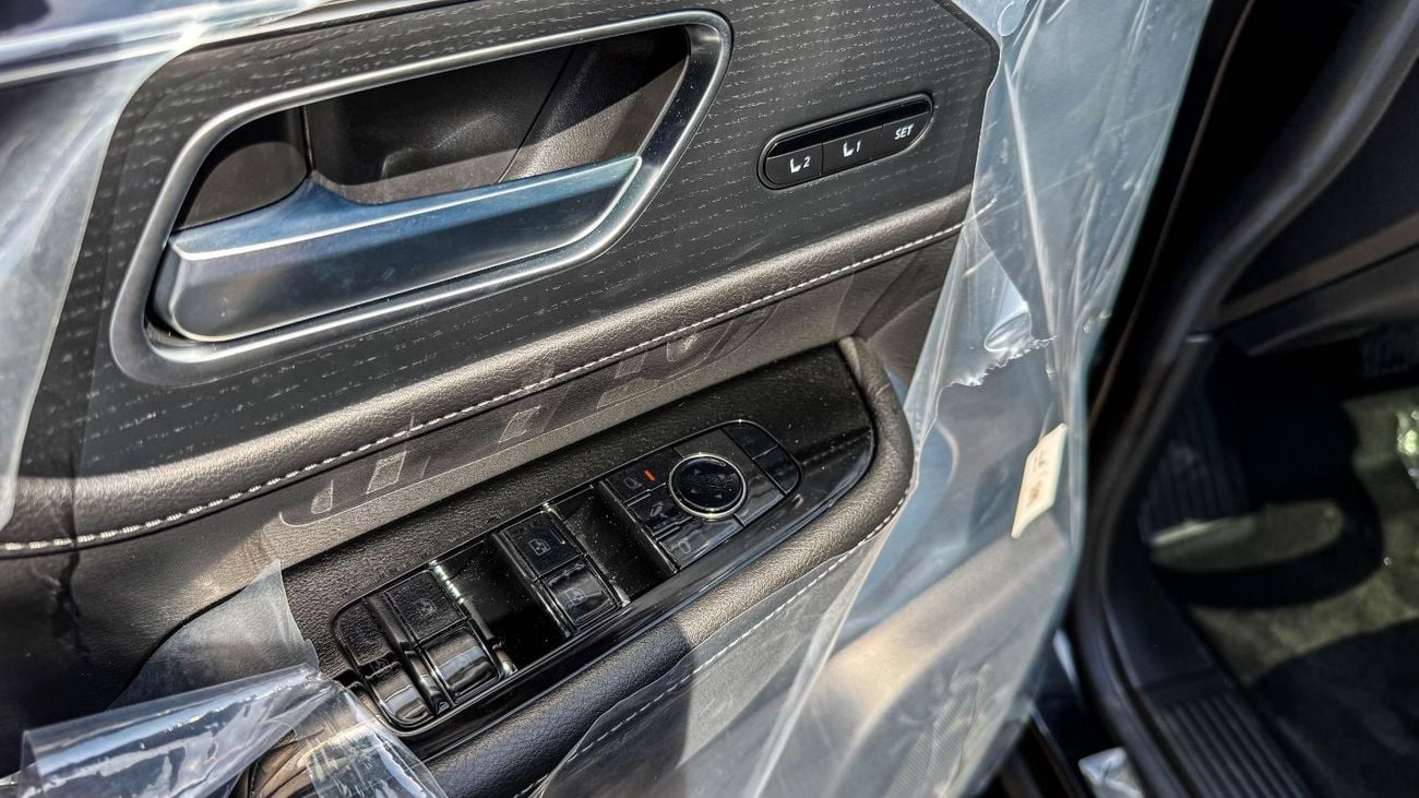 Infiniti QX80 Sensory 2026 GCC 3.5L Twin Turbo 6 Cylinders Brand New For Export