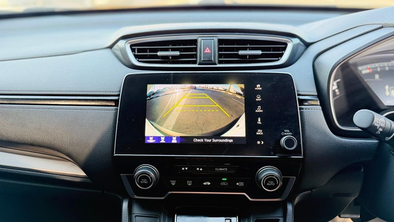 Honda CRV 2018 | 1.5L PETROL ENGINE | AT | RHD | PREMIUM LEATHER SEATS | PUSH START ENGINE | DIGITAL INSTRUMEN