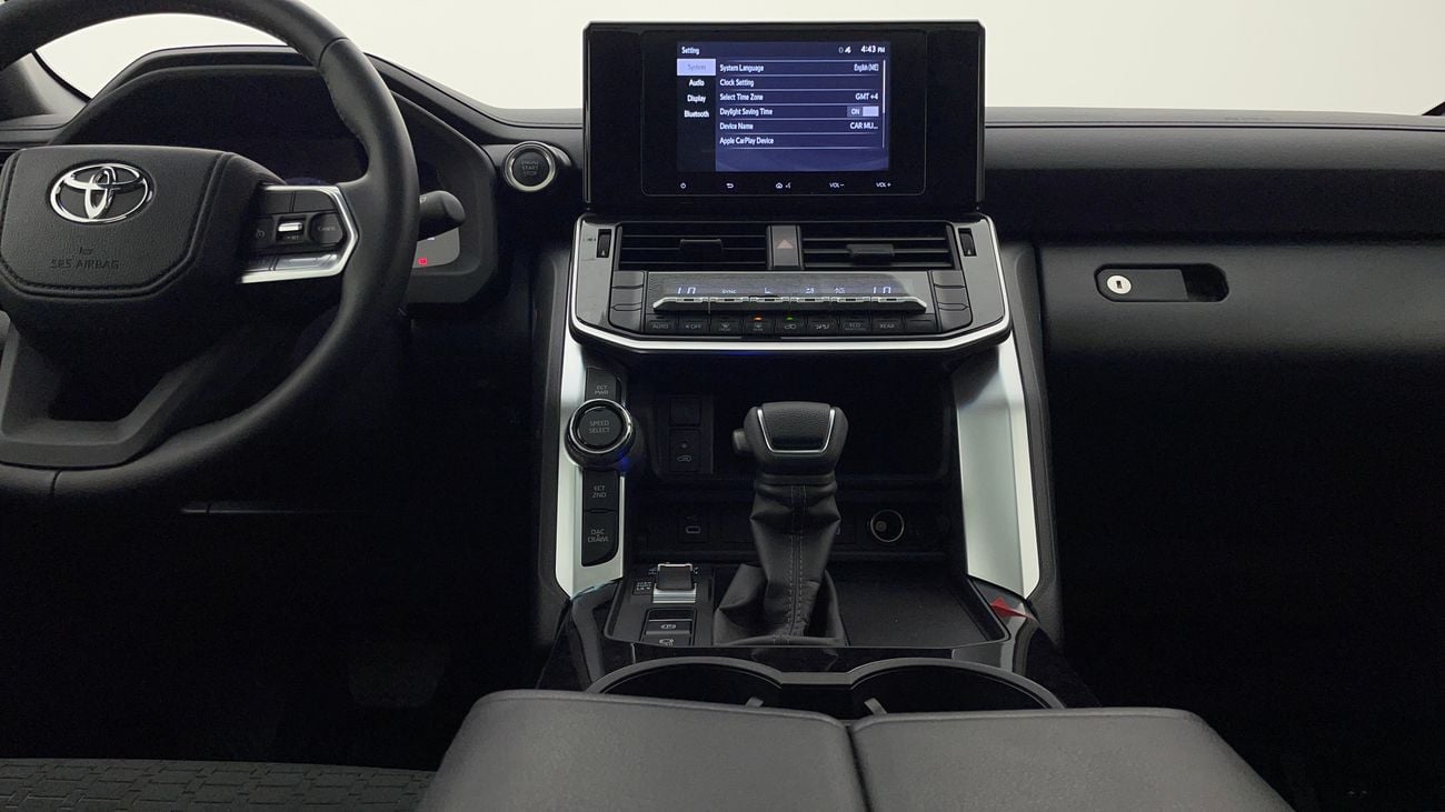 تويوتا لاند كروزر GXR 4 | بدون دفعة مقدمة | اختبار القيادة في المنزل