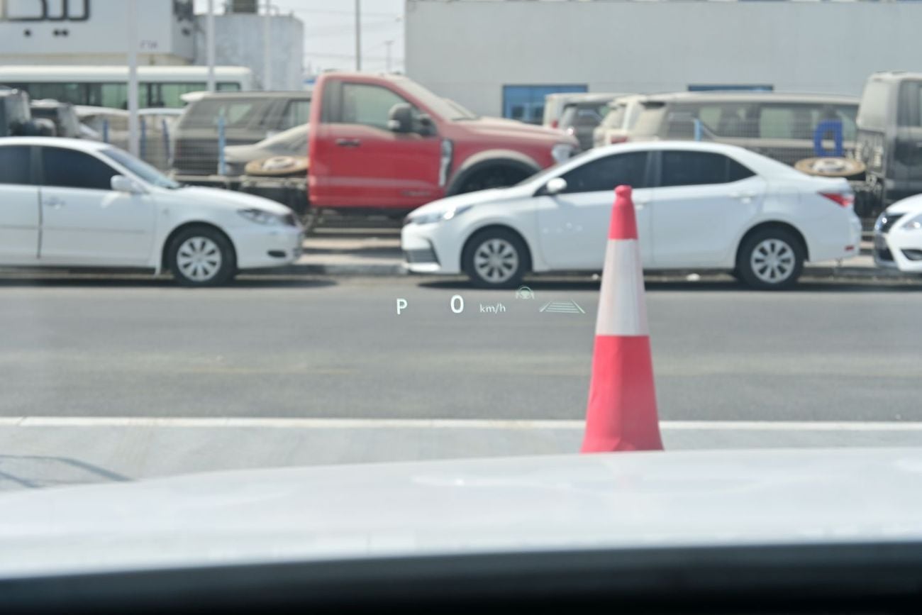 Toyota Camry LIMITED HEV Toyota Camry Limited 2.5L Hybrid, Model 2025, Color White
