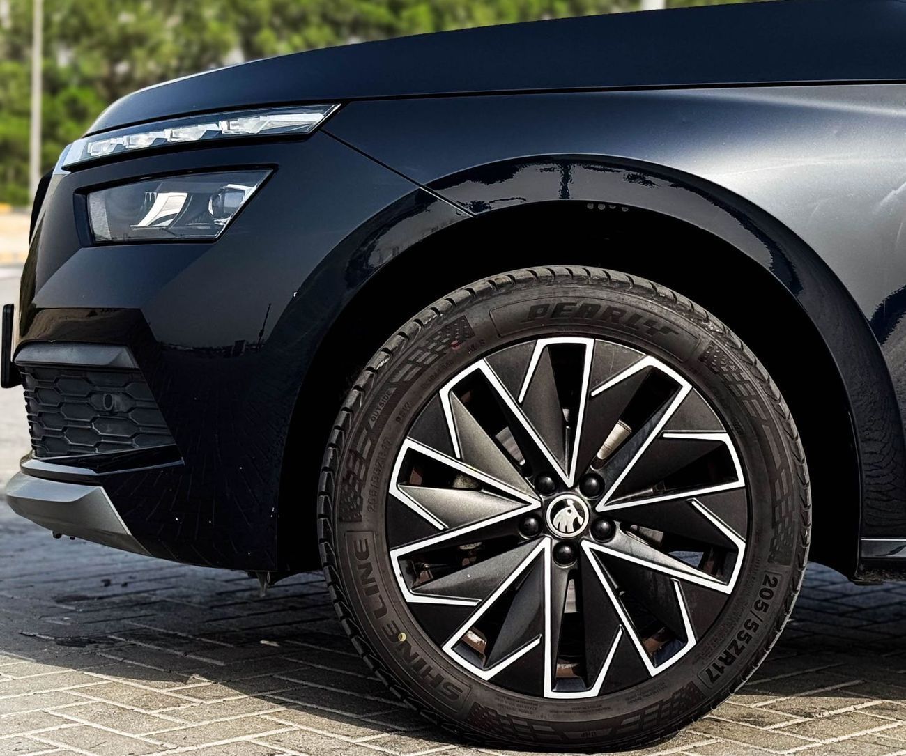 سكودا كاميك سكودا كاميك | موديل ٢٠٢١، خليجي | محرك ١.٦ لتر | طلاء أصلي | صيانة الوكالة | حالة ممتازة | قسط شهري