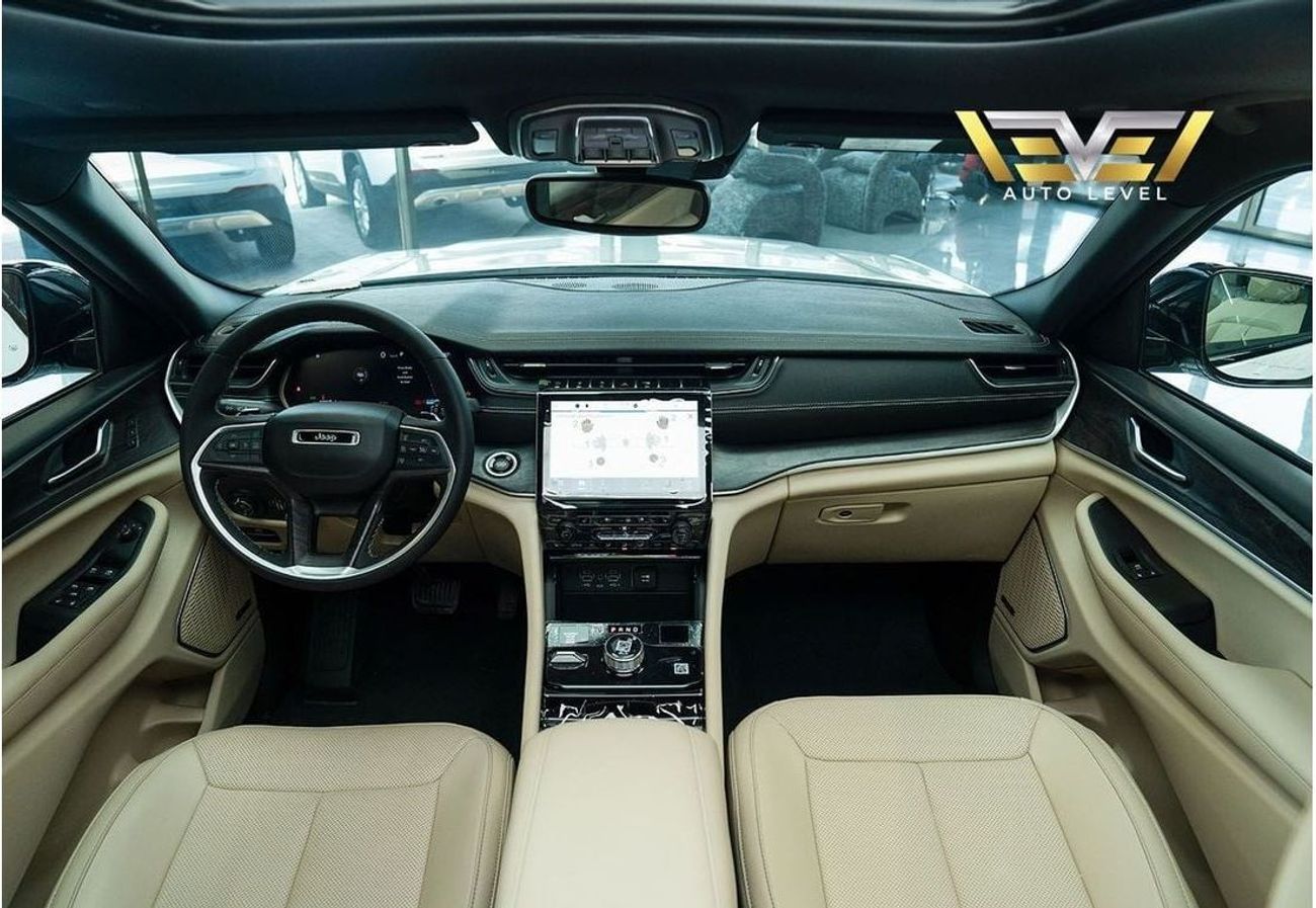 جيب جراند شيروكي L Limited 3.6L Jeep Grand Cherokee 2023 GCC 7 Seater - 7 Years Warranty + service contract