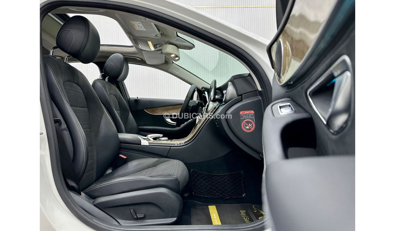 Mercedes-Benz C 200 AMG Pack 2015 Mercedes Benz C200 AMG, Full Mercedes Service History, Full Options, GCC