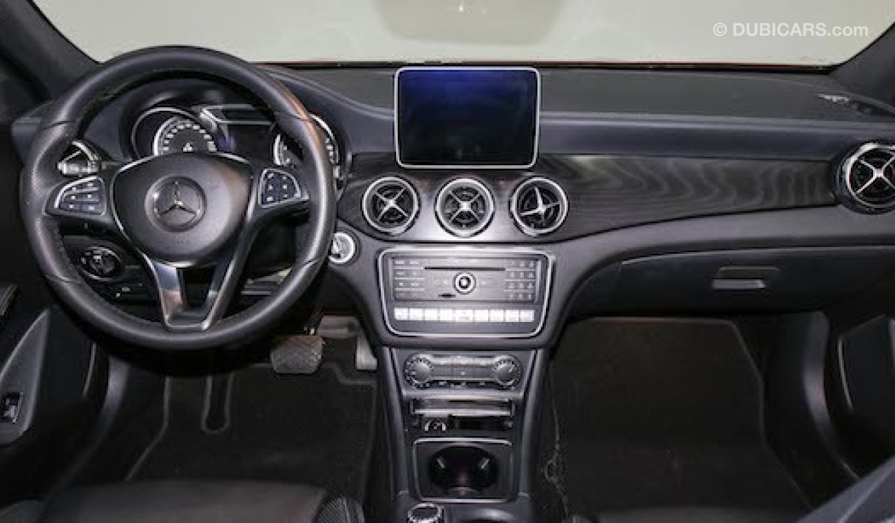 Mercedes-Benz GLA 250 4 Matic