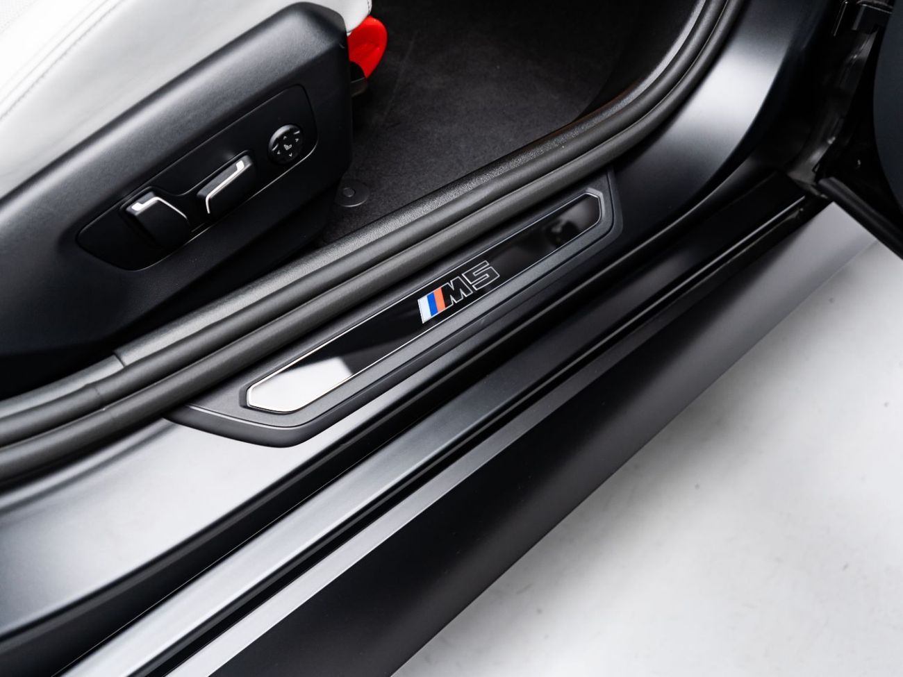 BMW M5 2025 BMW M5 Competition, 2030 BMW Warranty + Service Contract, Low Kms, GCC