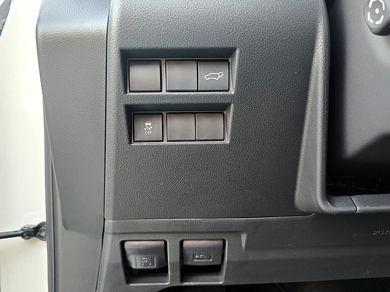 تويوتا لاند كروزر VX 3.5L