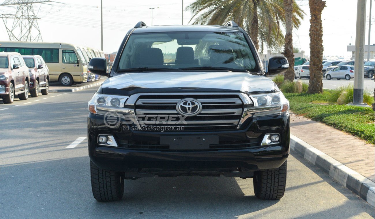 Toyota Land Cruiser 4.0 GX.R FABRIC SEATS REAR DVD , للتصدير و التسجيل بالامارات