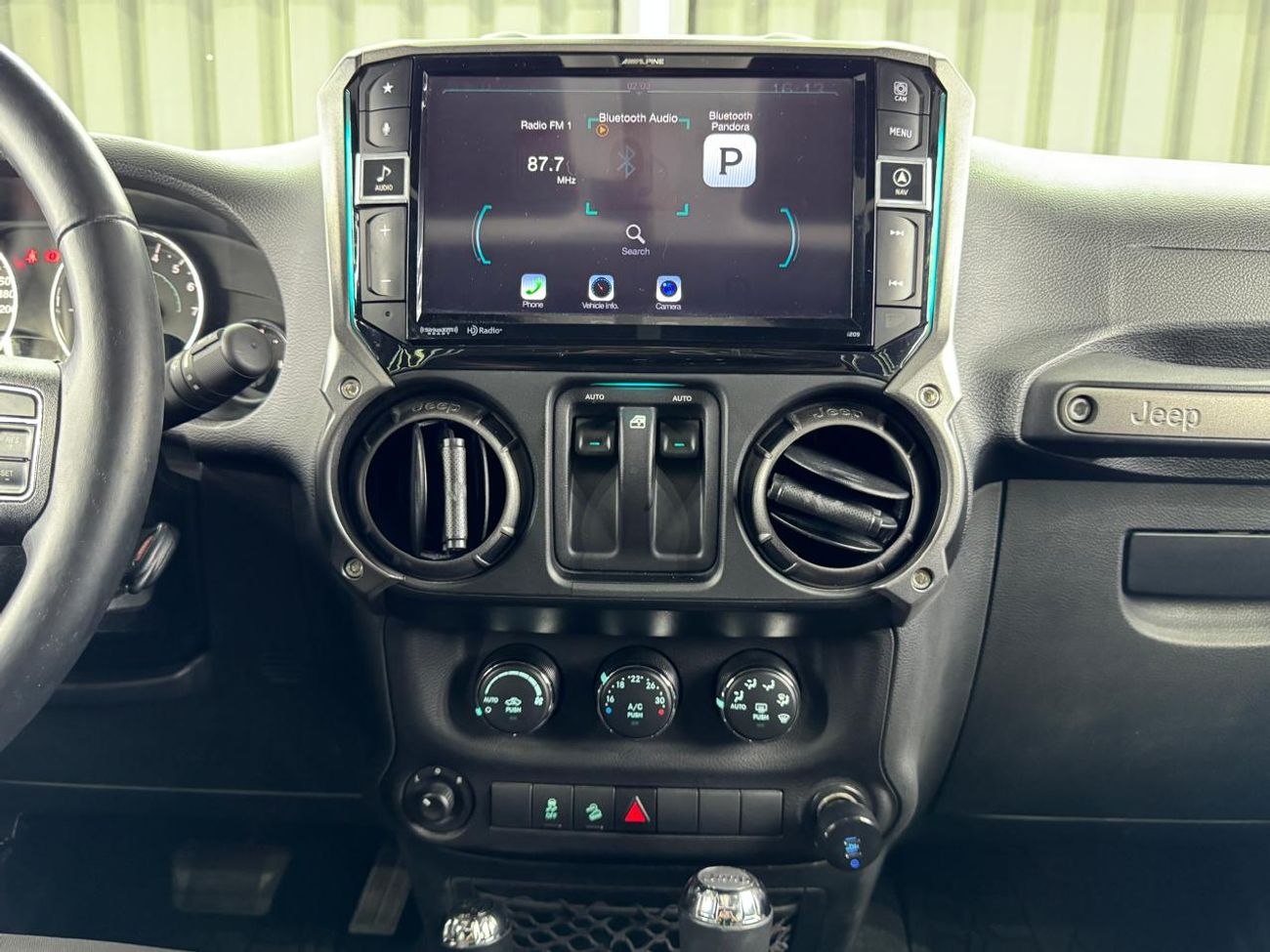 Jeep Wrangler Rubicon 3.6L A/T (5 Seater) 2018 Jeep Wrangler, Warranty, Service History, Excellent Condition, GCC