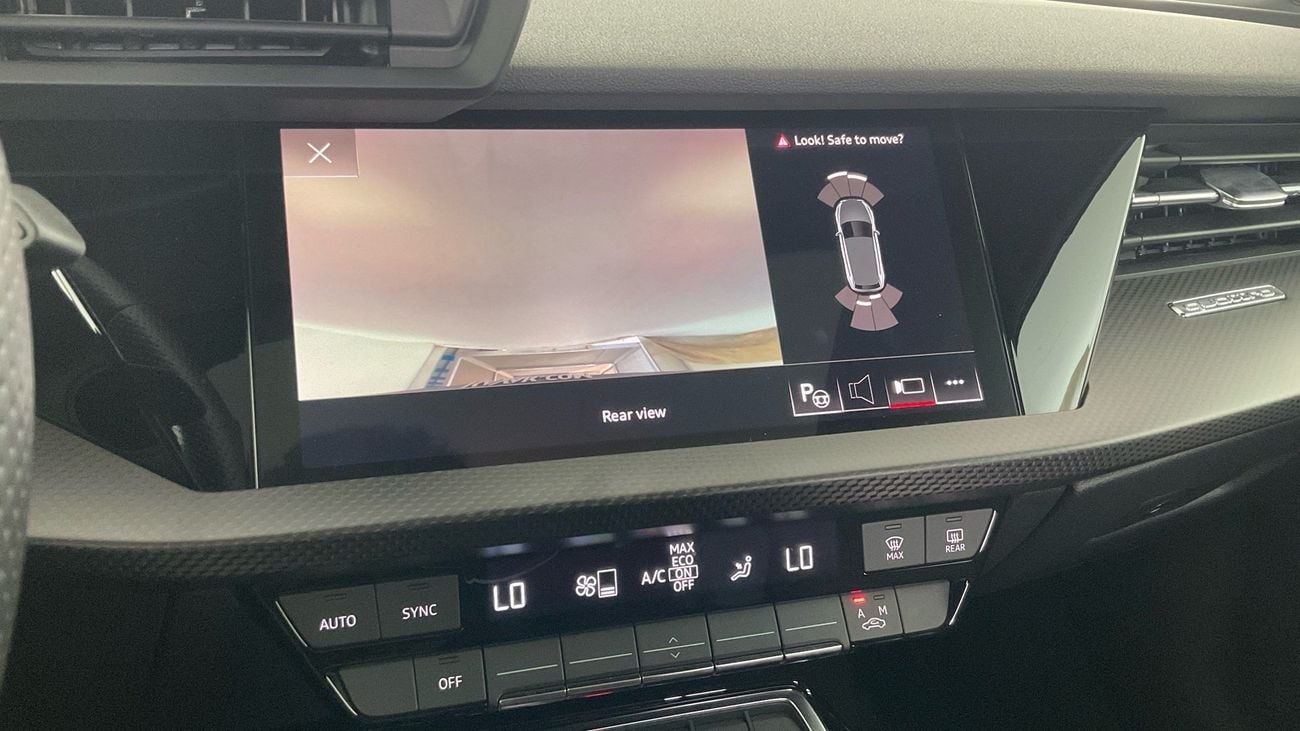 أودي RS3 TFSI quattro | شامل الضمان | 0 ﺪﻔﻋﺓ ﺃﻮﻟﻯ