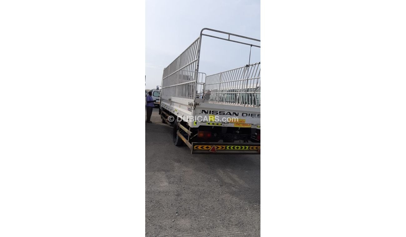 Nissan United Diesel Nissan UD 7 ton truck,Model:1998