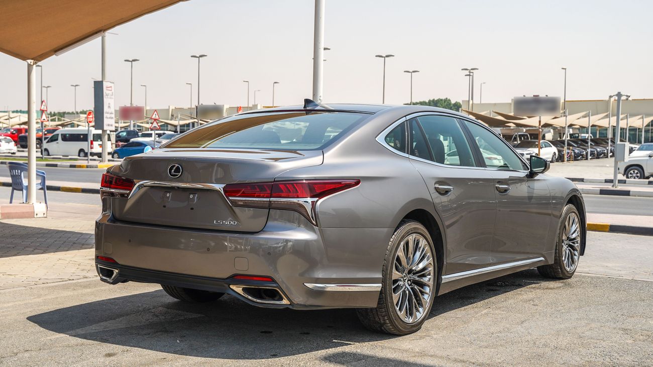 Lexus LS500