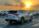 Toyota Highlander 2023 Toyota Highlander Hybrid XLE Full Option - 2.5L V4 - AWD 4x4 - Rear Camera - Sunroof- Leather s