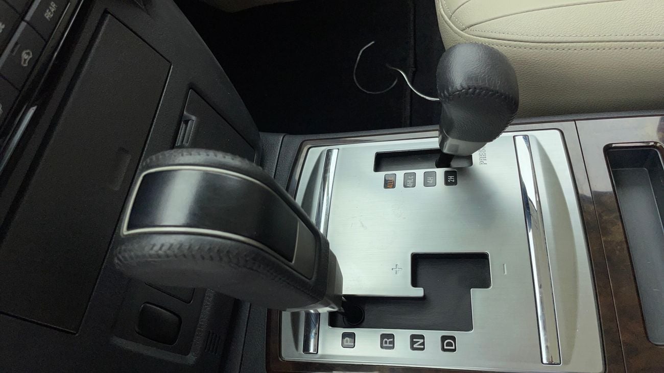 Mitsubishi Pajero GLS MIDLINE 3.8 | Zero Down Payment | Free Home Test Drive